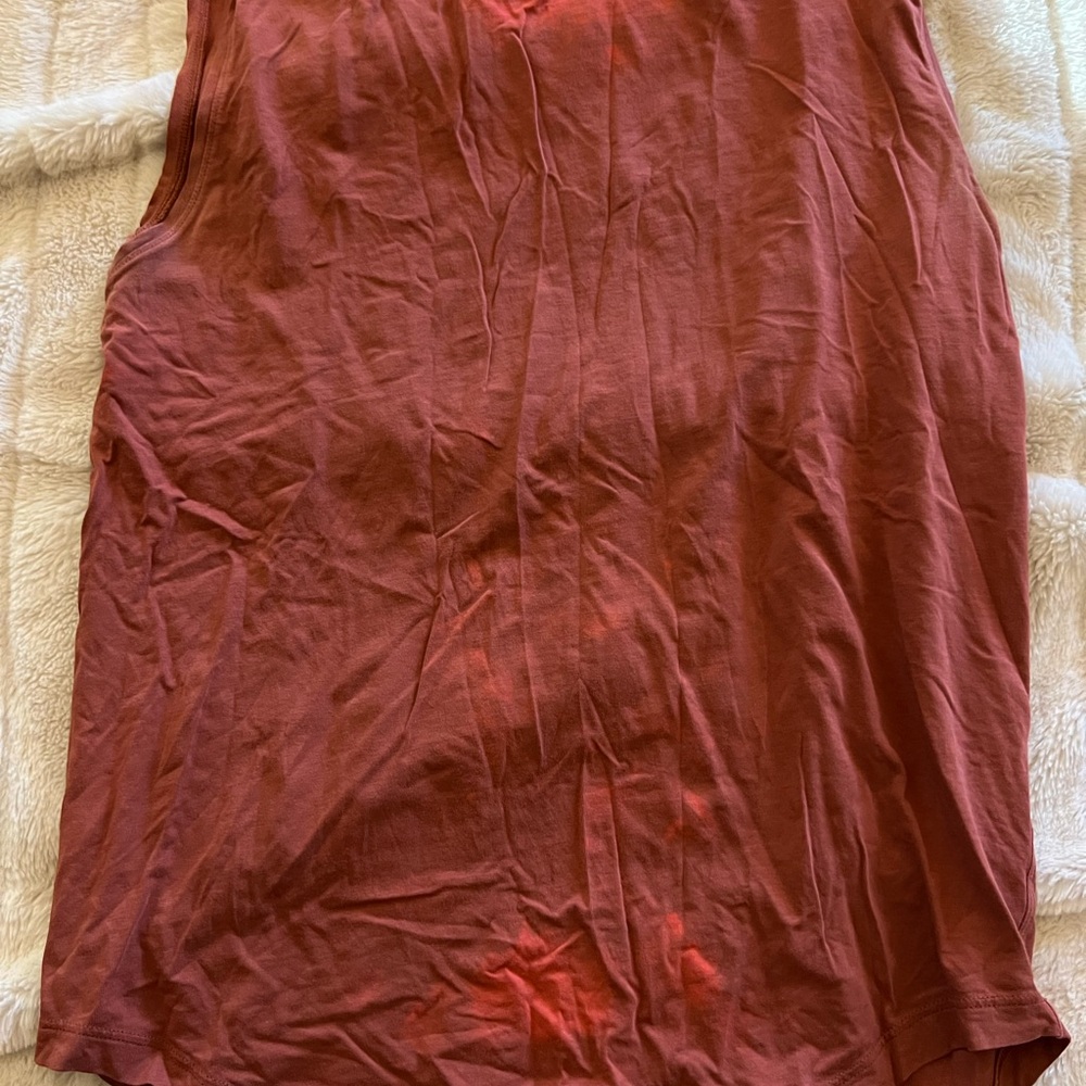 Lululemon tank top